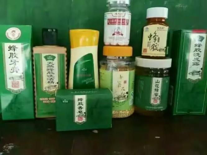 惠芝园蜂产品厂家承诺: 全国连锁,假一赔十